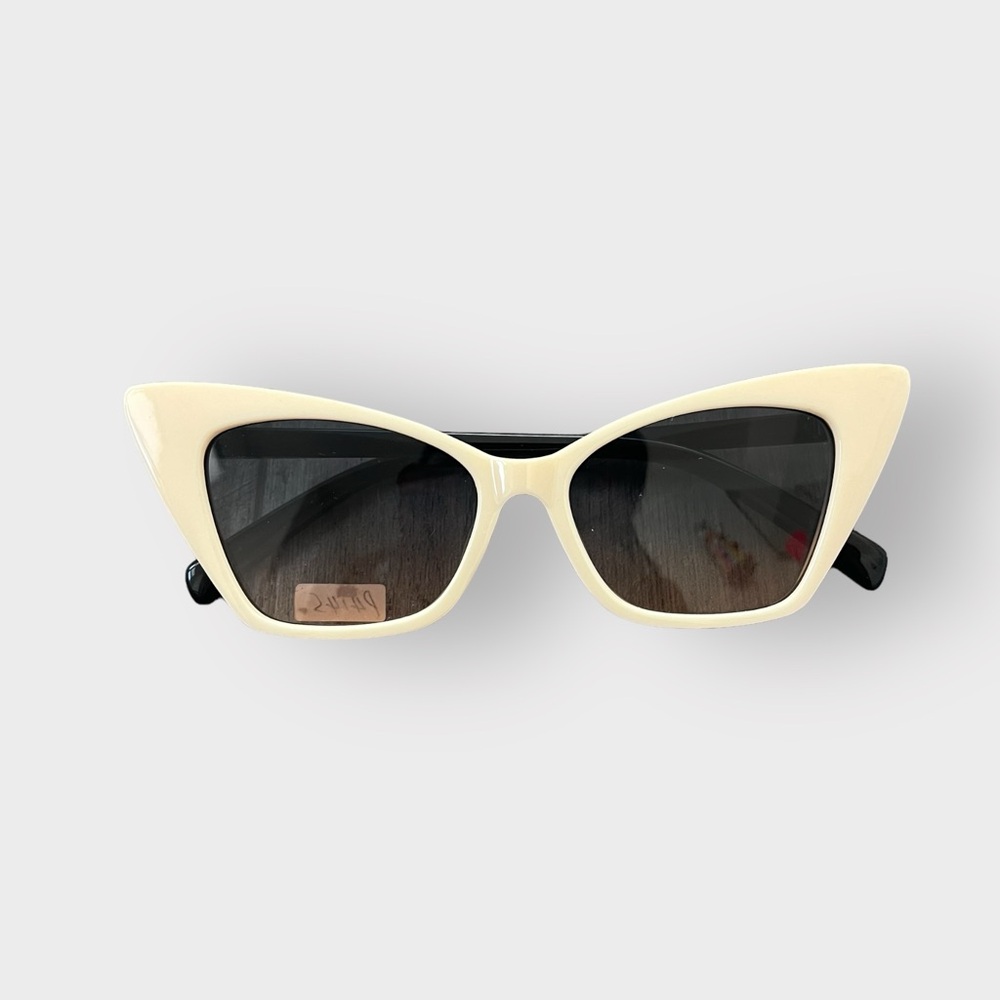 Cream Black Cateye Sunglasses Bold Retro